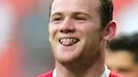 “英媒披露：莱斯特城内部对范尼教练能力存疑，认为其成笑谈”