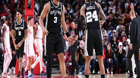 【独家揭秘】韩篮甲风云录：赛事精华大放送，战绩盘点一网打尽！