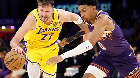 国足18强赛首胜荣耀时刻：20251019足球之夜